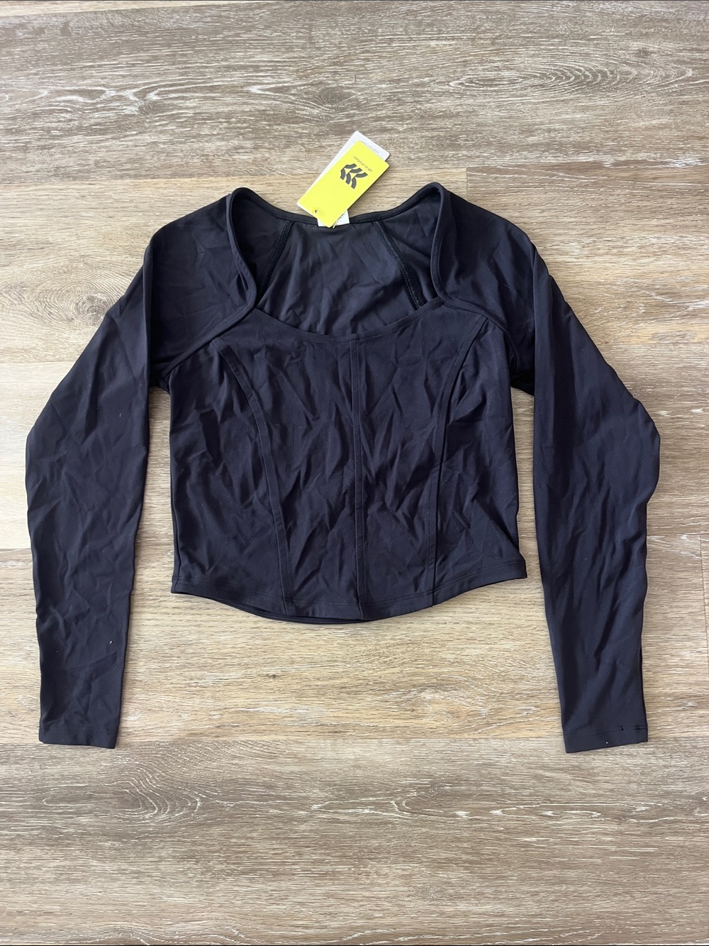 NWT All in Motion Women's Everyday Soft Crop Long Sleeve Tee Black Size XS
